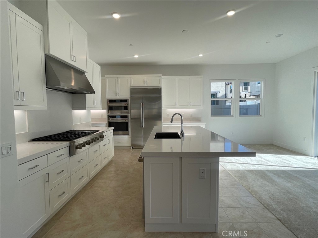 1184 Silver wood Way