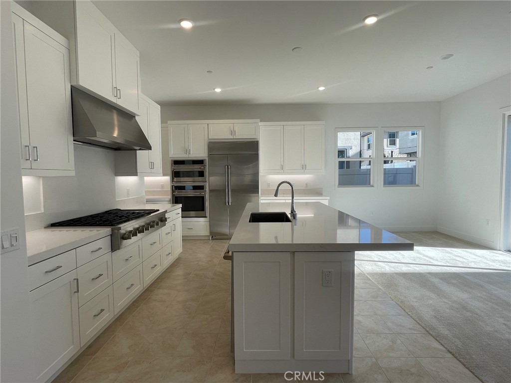 1184 Silver wood Way