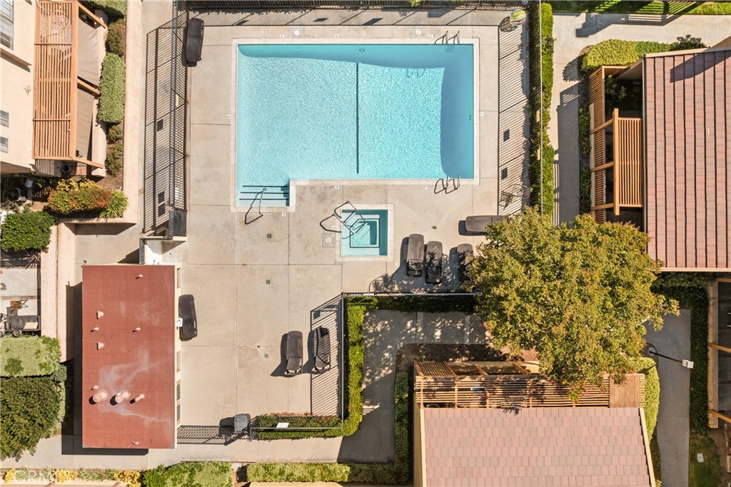 Yorba Linda Knolls Townhomes (YRKT) - Residential