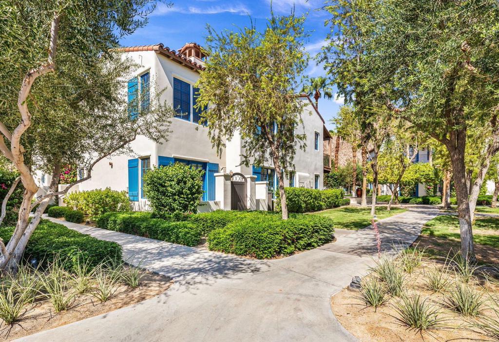 Legacy Villas - Residential