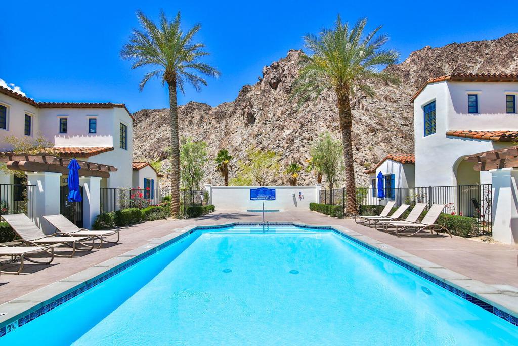 Legacy Villas - Residential