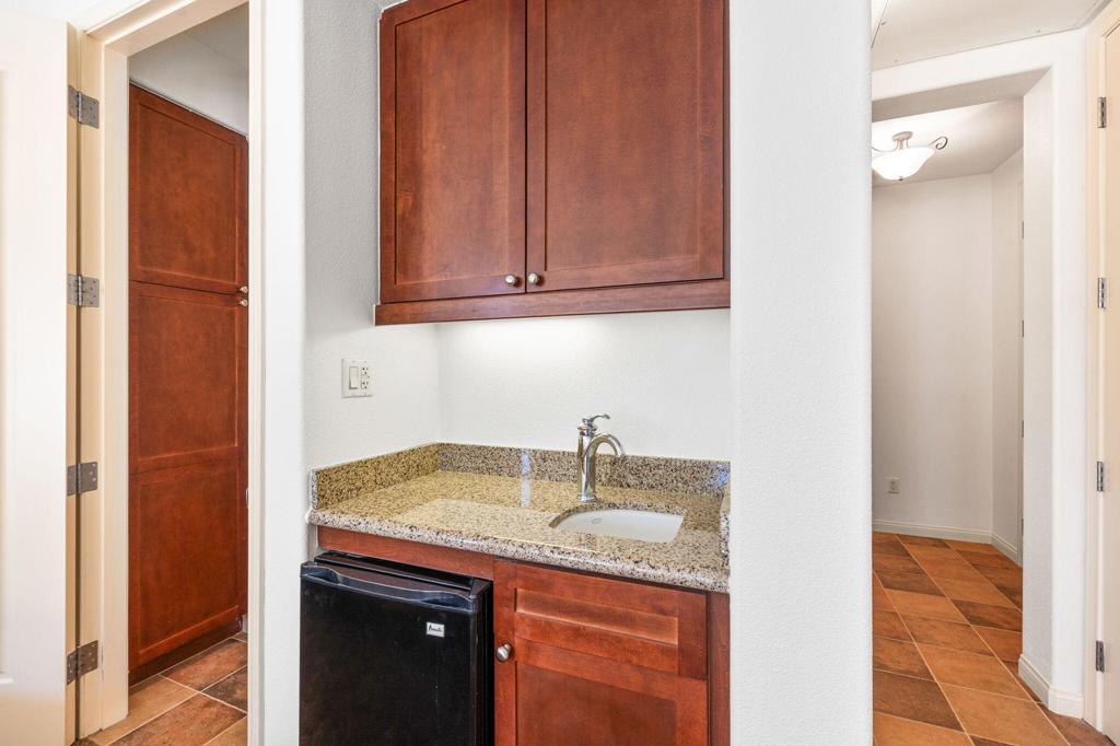 Legacy Villas - Residential