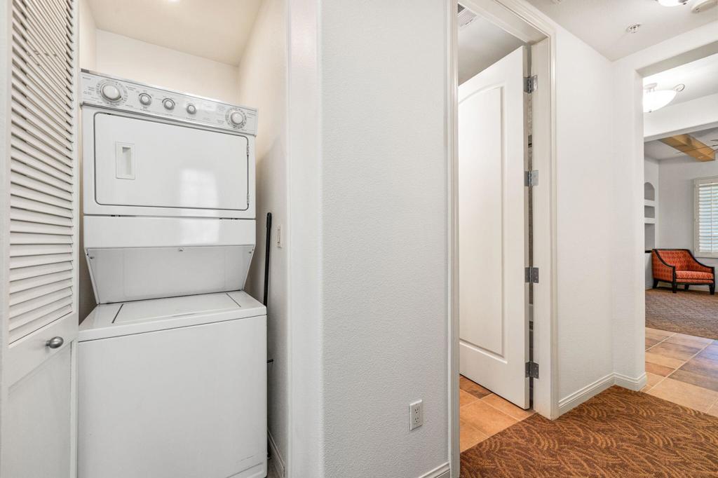 Legacy Villas - Residential