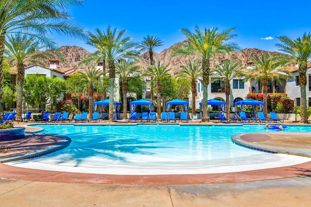 Legacy Villas - Residential