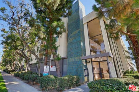 Photo of 1140 E Ocean Boulevard #220, Long Beach, CA 90802 (MLS # 26845759)