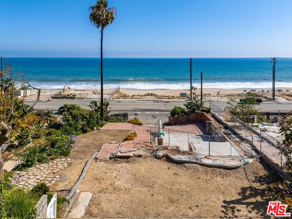 21525 Pacific Coast Highway