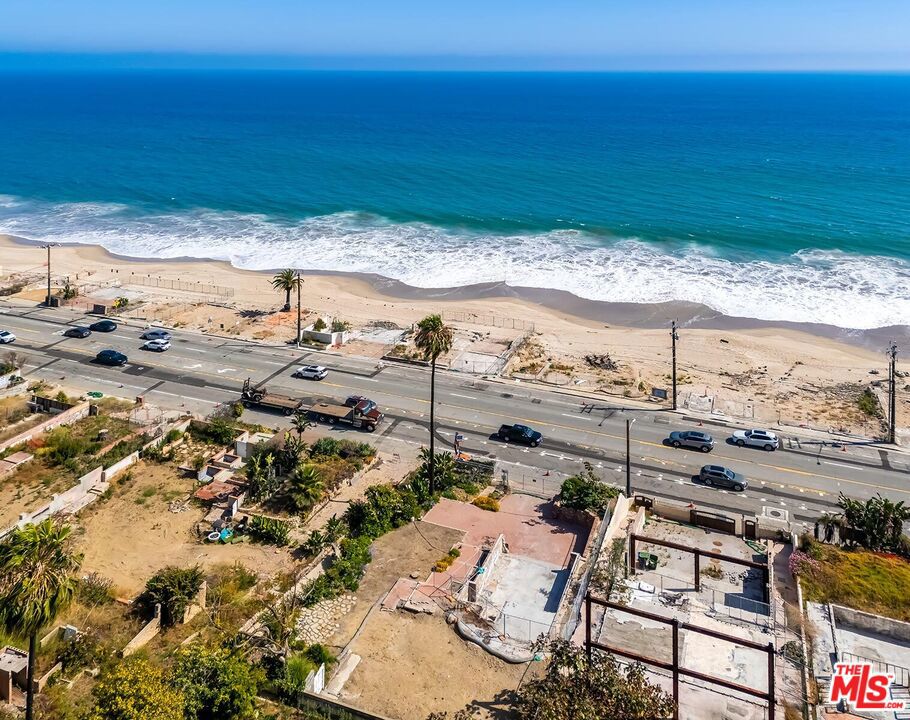 21525 Pacific Coast Highway