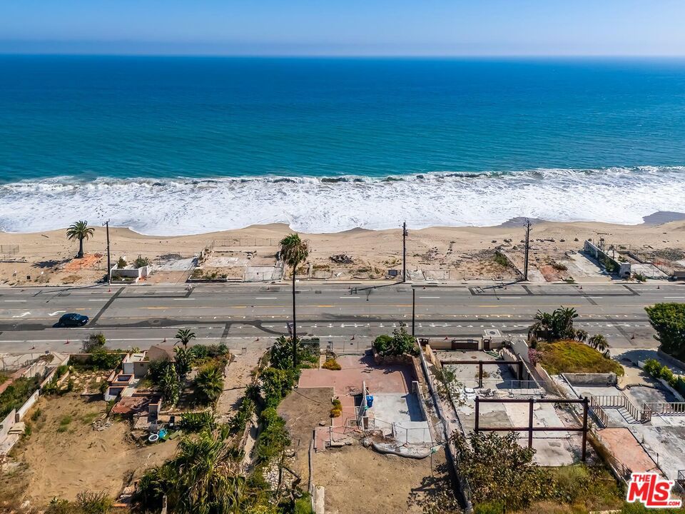 21525 Pacific Coast Highway