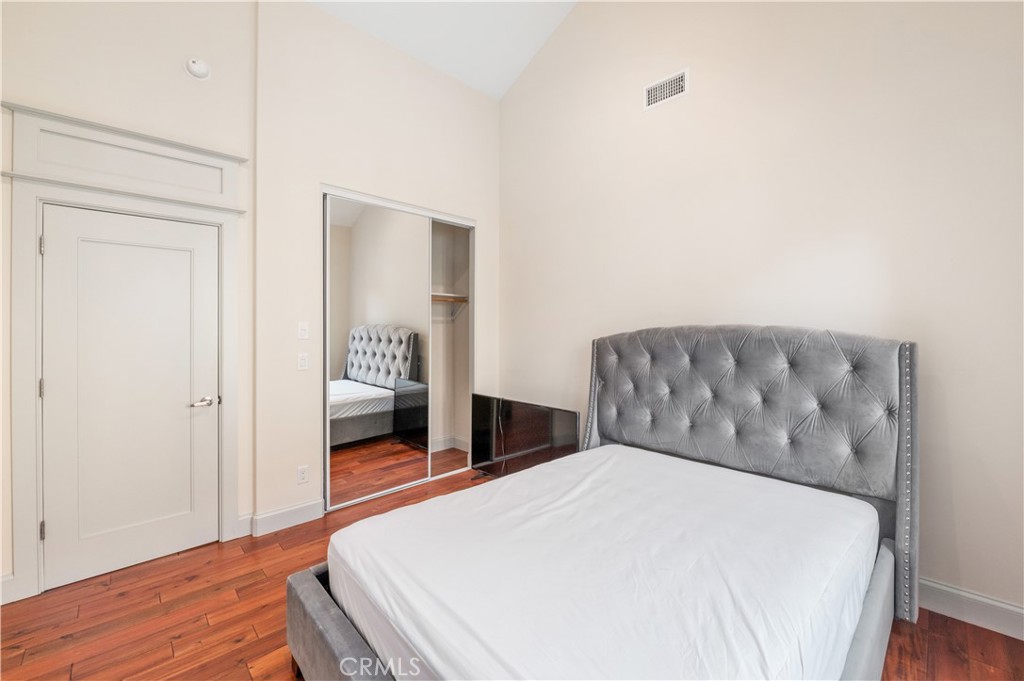 Fullerton Heights (FULH) - Residential