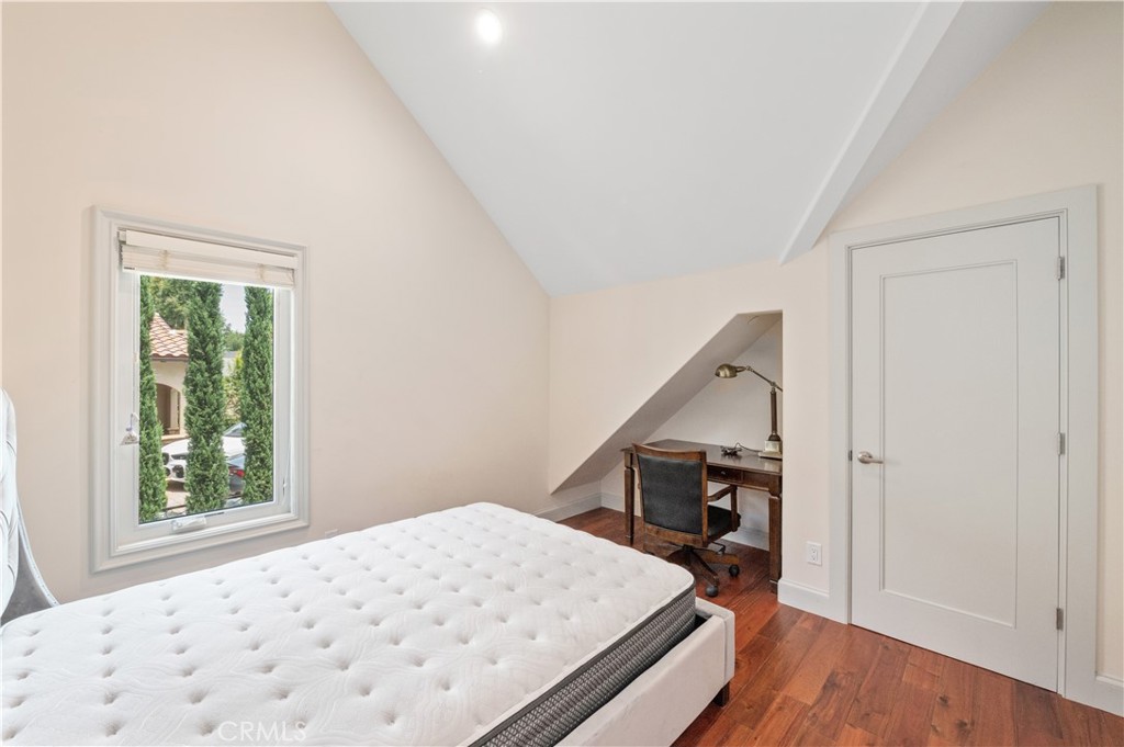 Fullerton Heights (FULH) - Residential