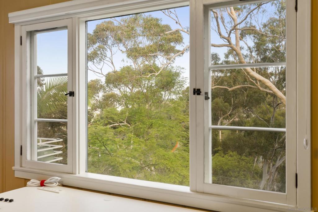 Mission Hills - Residential