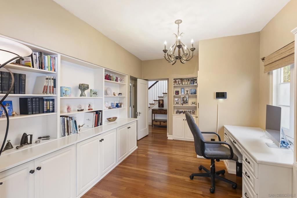 Mission Hills - Residential