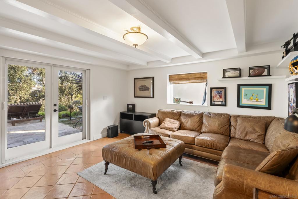 Mission Hills - Residential