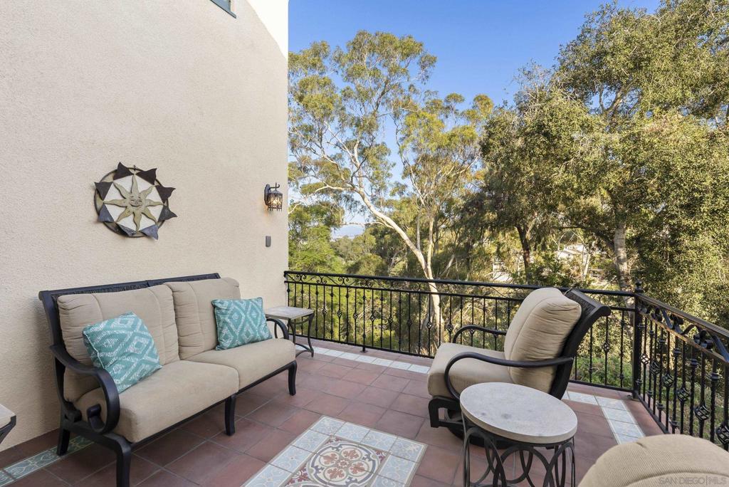 Mission Hills - Residential