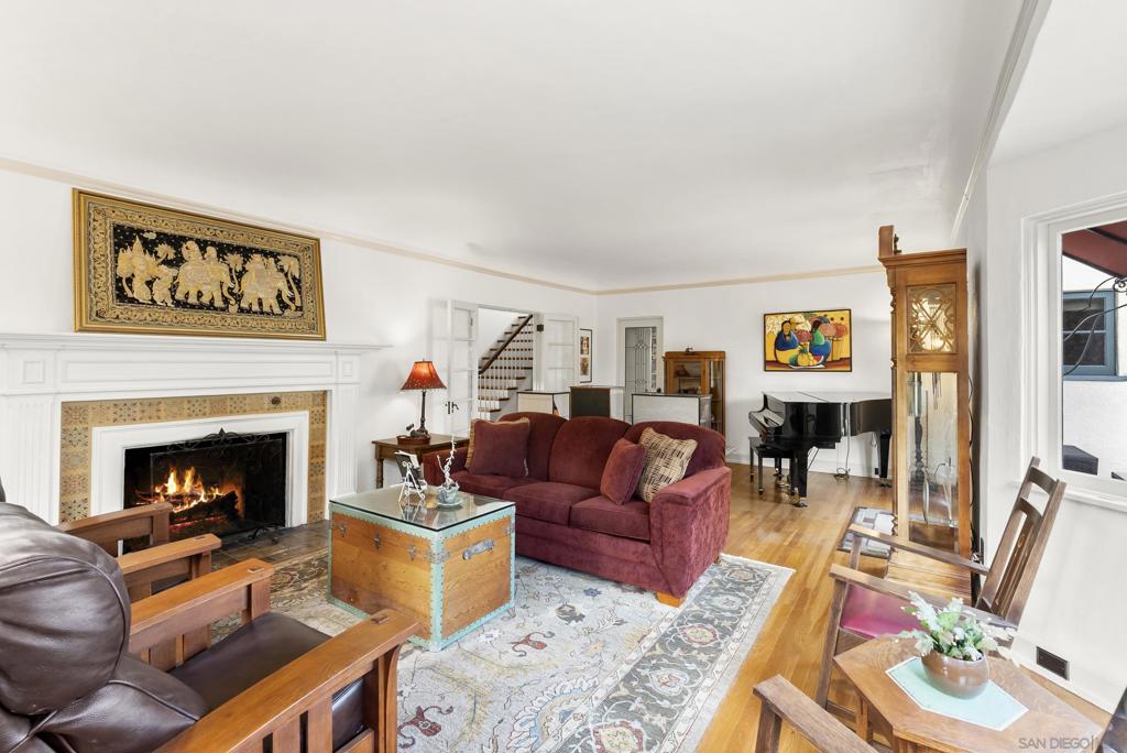 Mission Hills - Residential