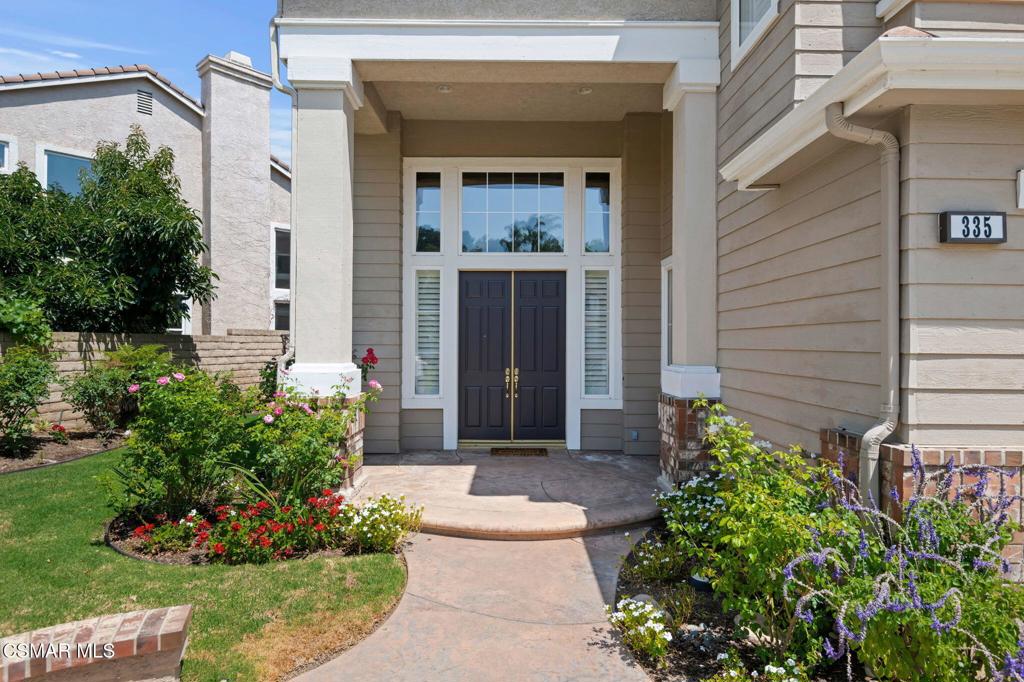 335 Kitetail Street