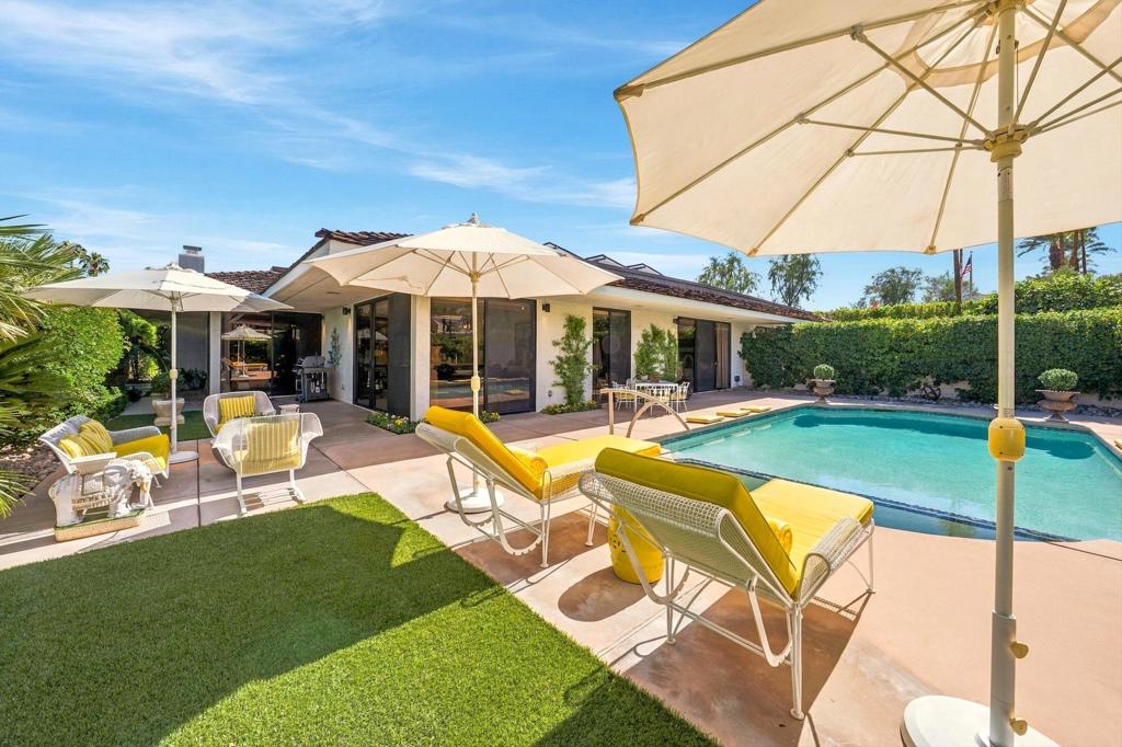 54 Princeton Drive