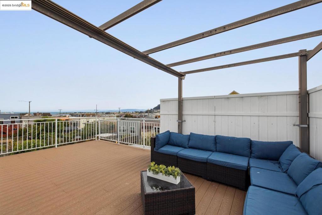 BAYVIEW - Residential
