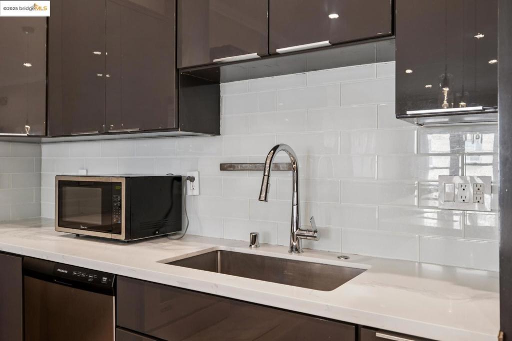 BAYVIEW - Residential