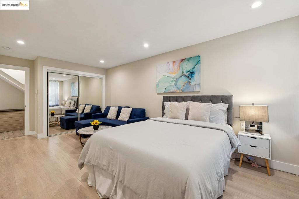 BAYVIEW - Residential