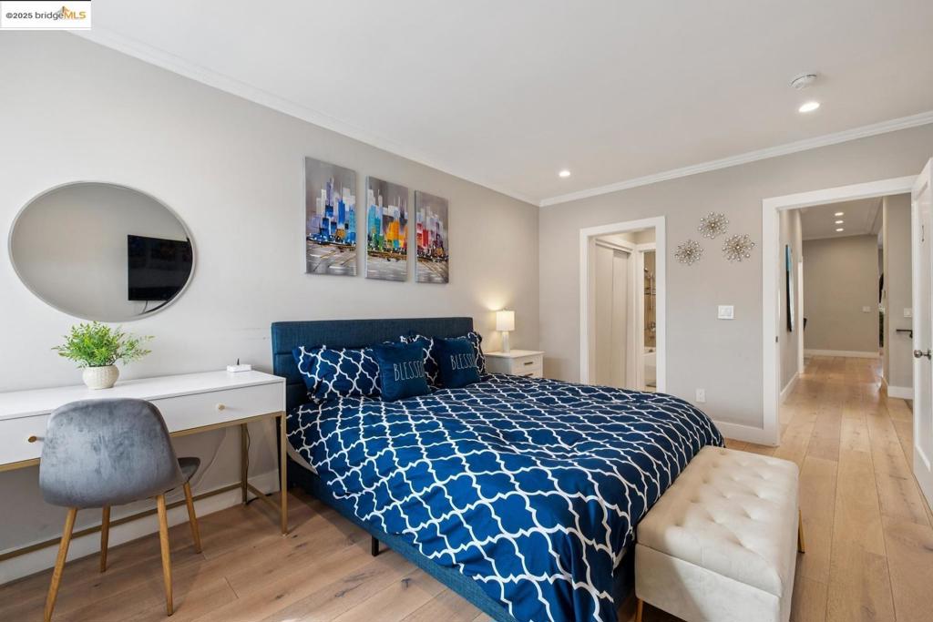 BAYVIEW - Residential
