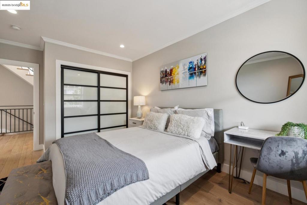 BAYVIEW - Residential