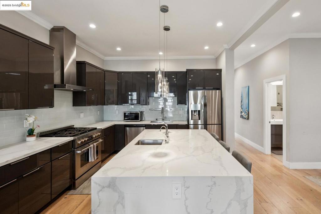 BAYVIEW - Residential