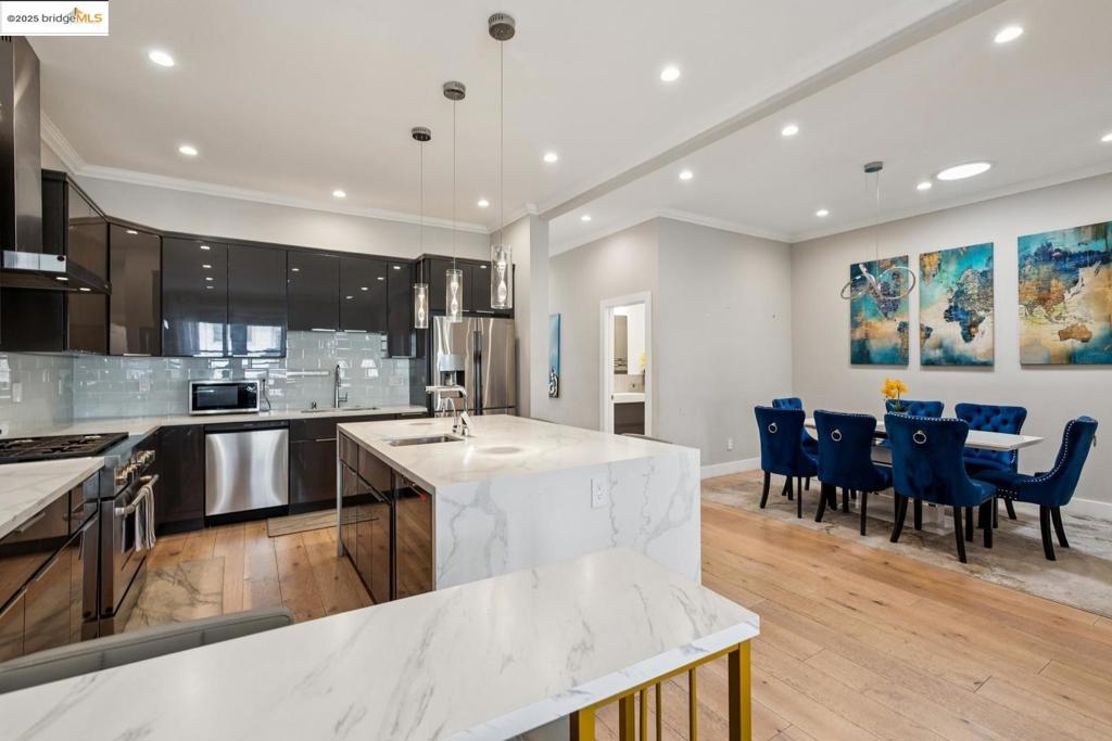 BAYVIEW - Residential
