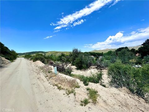 Photo of 45902 Lynx Street, Banning, CA 92220 (MLS # IG25110904)