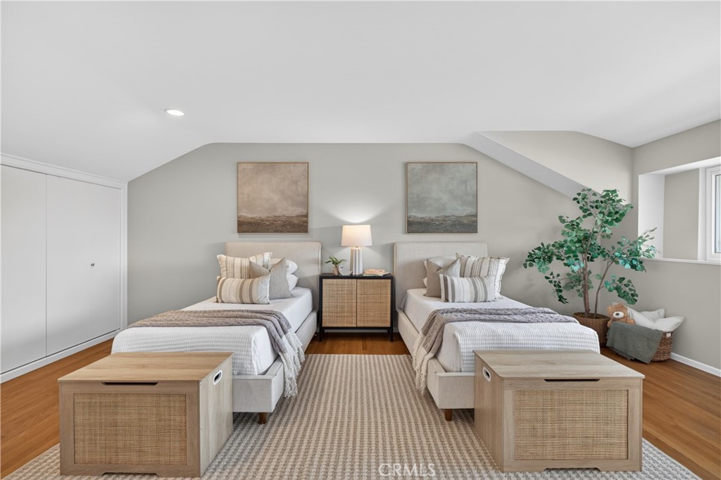 Fullerton, California, 92835, United States, 7 Bedrooms Bedrooms, ,6 BathroomsBathrooms,Residential,Active,2037132