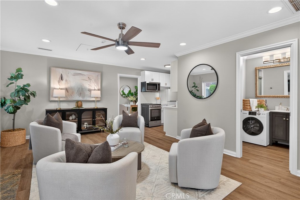 Fullerton, California, 92835, United States, 7 Bedrooms Bedrooms, ,6 BathroomsBathrooms,Residential,Active,2037132