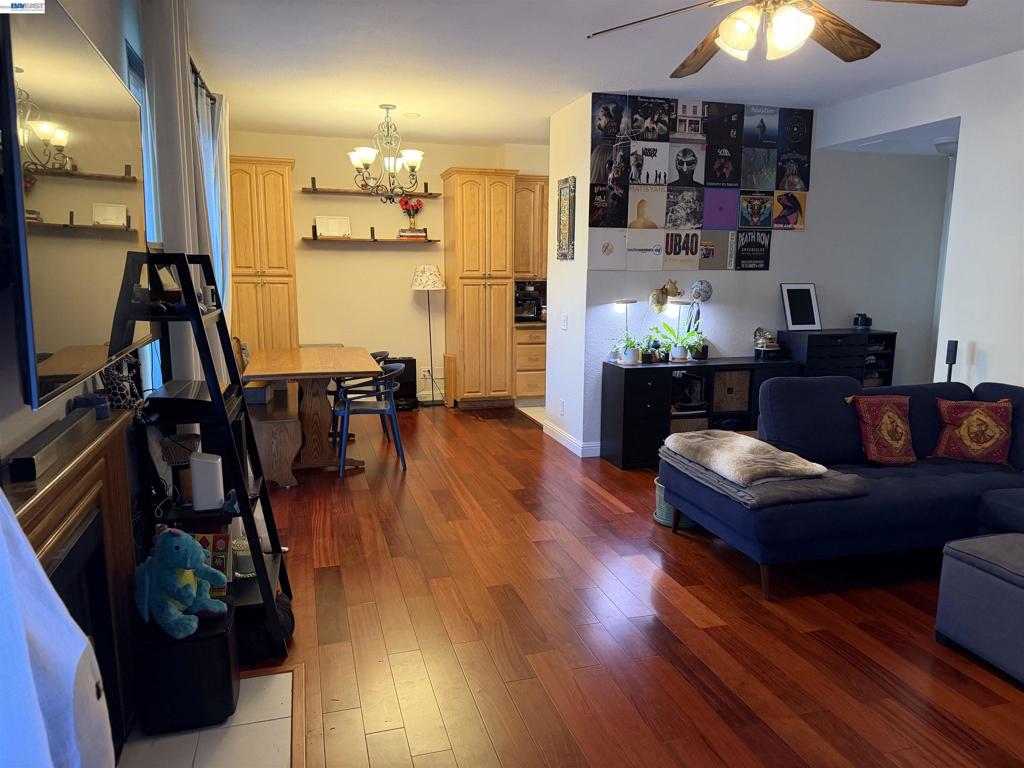 3550 Buttonwood Ter 111