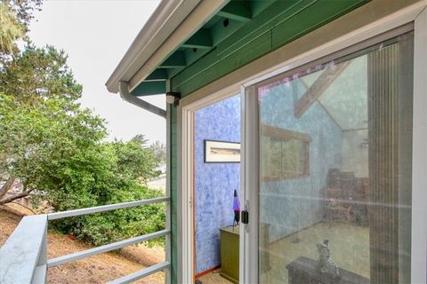 Tiny photo for 910 Sheffield Street, Cambria, CA 93428 (MLS # SC25271947)