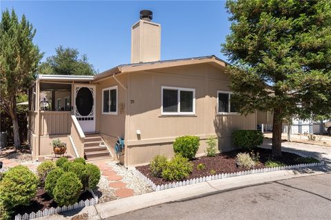 Photo of 35 Via Santa Barbara #35, Paso Robles, CA 93446 (MLS # NS25160304) Photo of 35 Via Santa Barbara #35, Paso Robles, CA 93446 (MLS # NS25160304)
