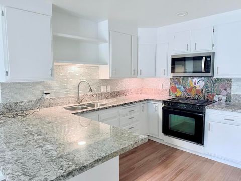 2765 N Cerritos Road Palm Springs CA 92262