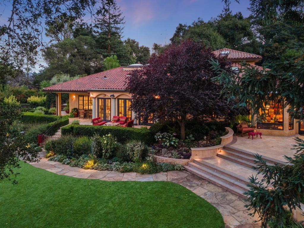 21106 Brush Road