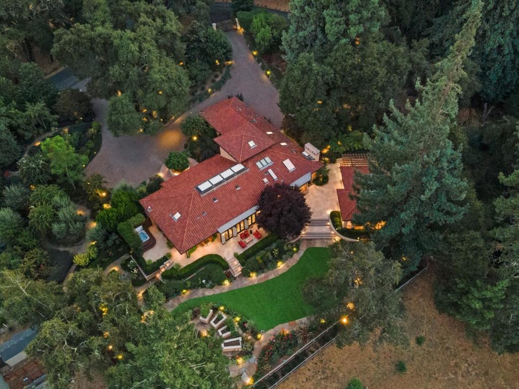 21106 Brush Road