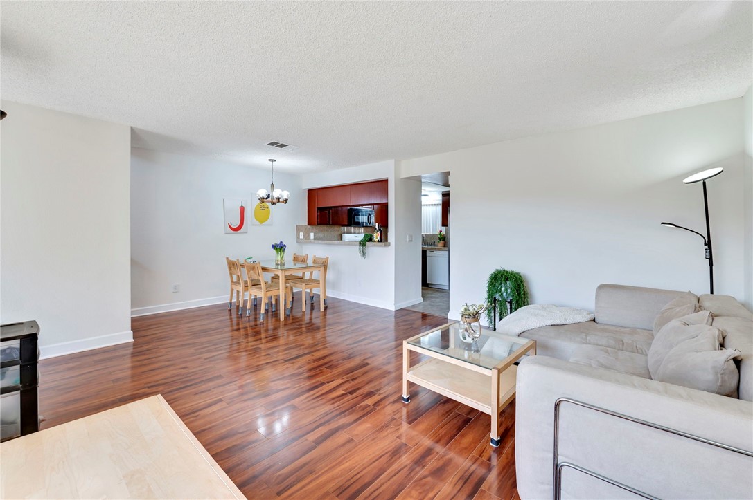 16331 Cornuta Avenue E