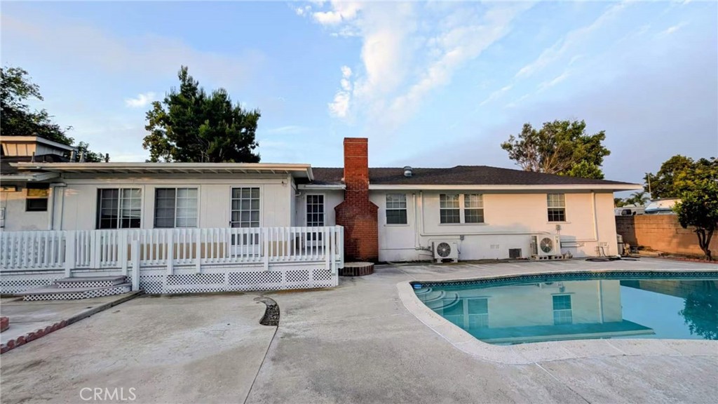 3215 W Stonybrook