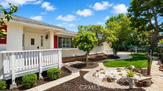 3215 W Stonybrook