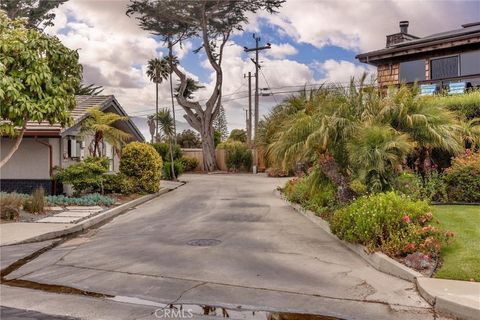 Tiny photo for 125 Park Place, Pismo Beach, CA 93449 (MLS # SC25139651)