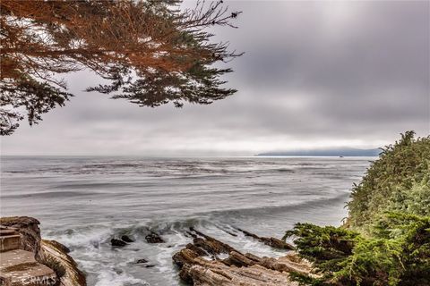 Tiny photo for 125 Park Place, Pismo Beach, CA 93449 (MLS # SC25139651)