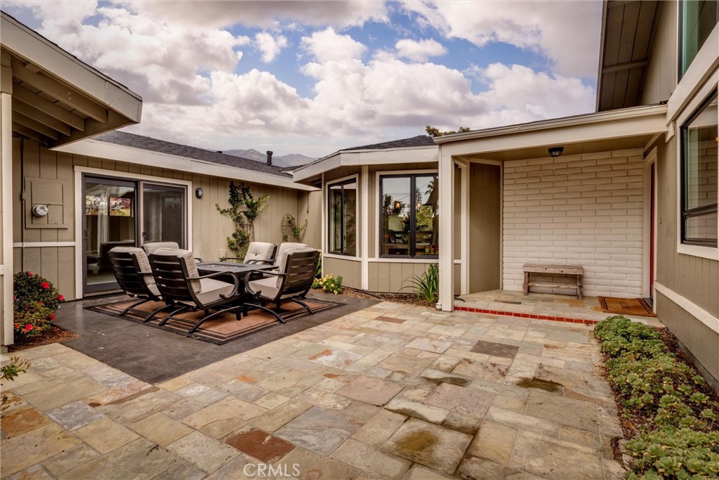 Shell Beach(600) - Residential