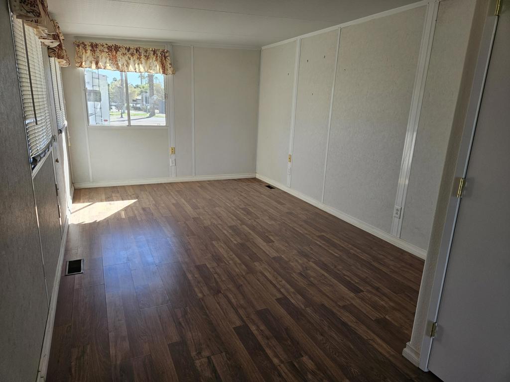 Not Applicable-1 - Manufactured In Park