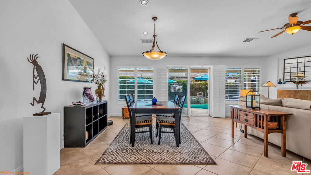 Las Brisas II - Residential