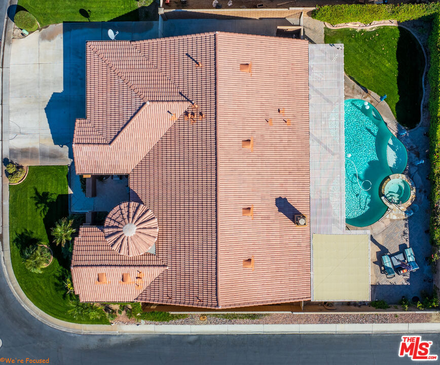 Las Brisas II - Residential