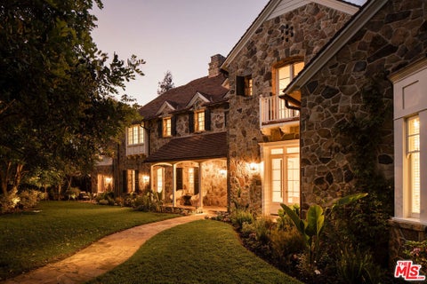 Photo of 10343 Valley Spring Lane, Toluca Lake, CA 91602 (MLS # 26999105)