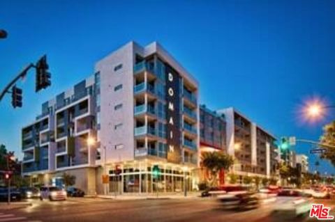 Photo of 7141 Santa Monica Boulevard #529, West Hollywood, CA 90046 (MLS # 25605471)
