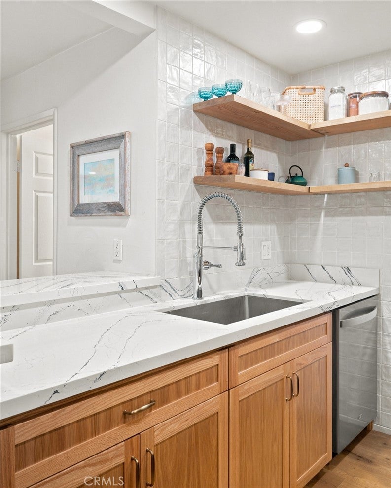 7765 W 91st Street F2101