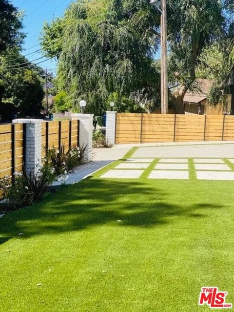 Photo of 3443 Mandeville Canyon Road, Los Angeles, CA 90049 (MLS # 26104022)